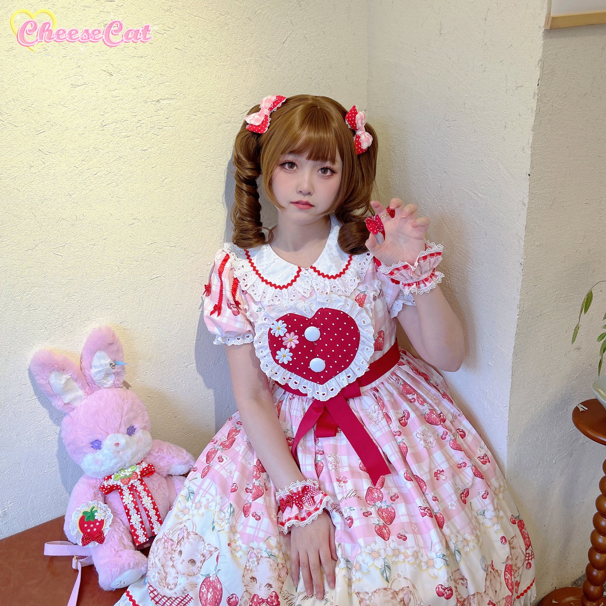 (Buyforme)Cheese Cat~Sweet and Playful Strawberry Gingham Lace Cuffs 15200:200676