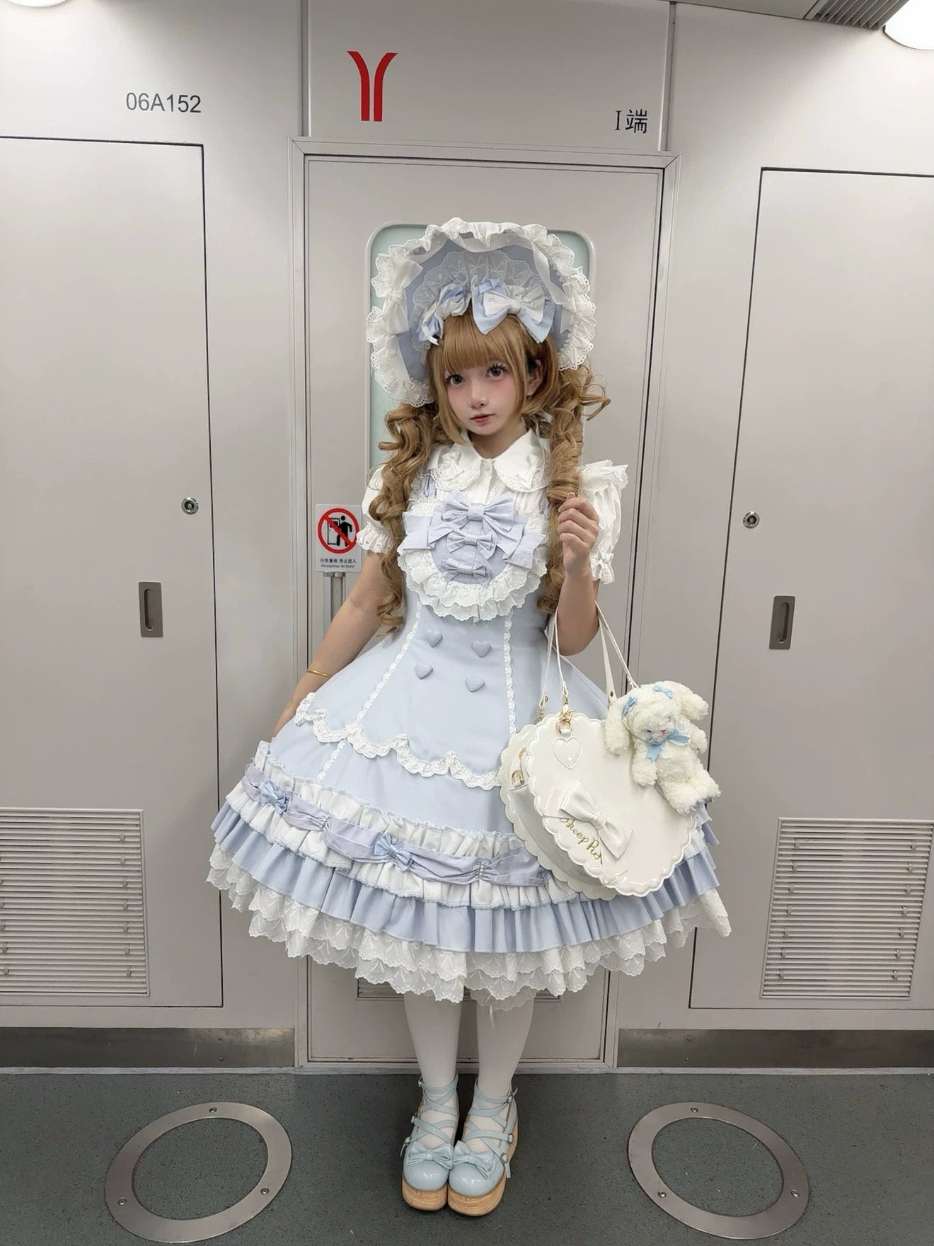Cream Fondant - Old School Lolita JSK & OP Dress, Pearl Accent