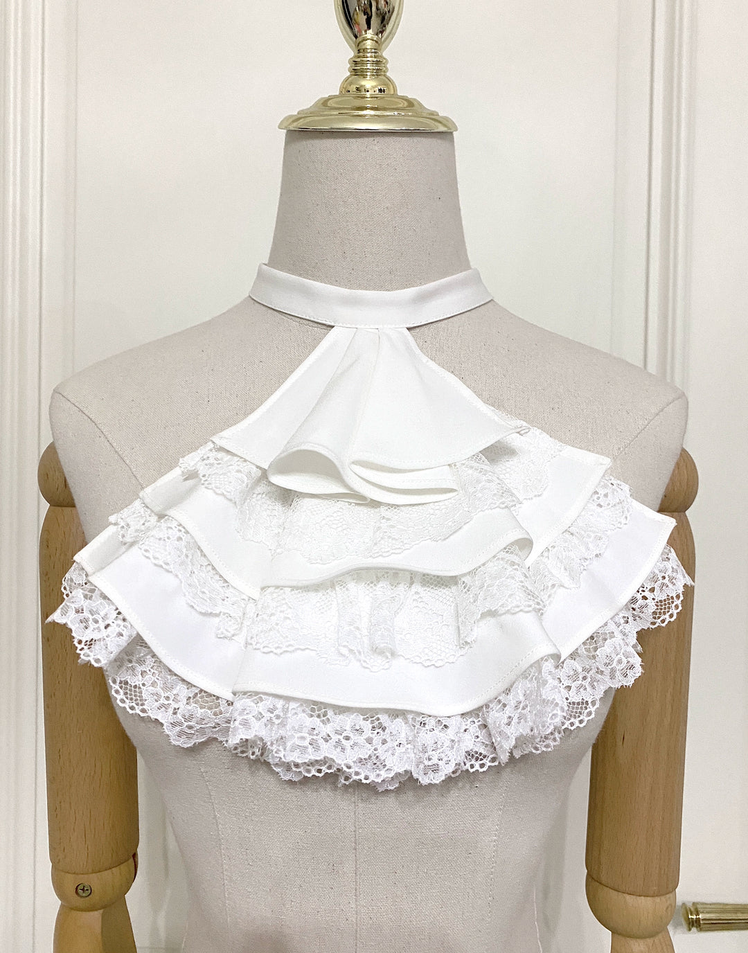 Little Dipper~Tiered Gothic Lolita Jabot Lace Jabot   