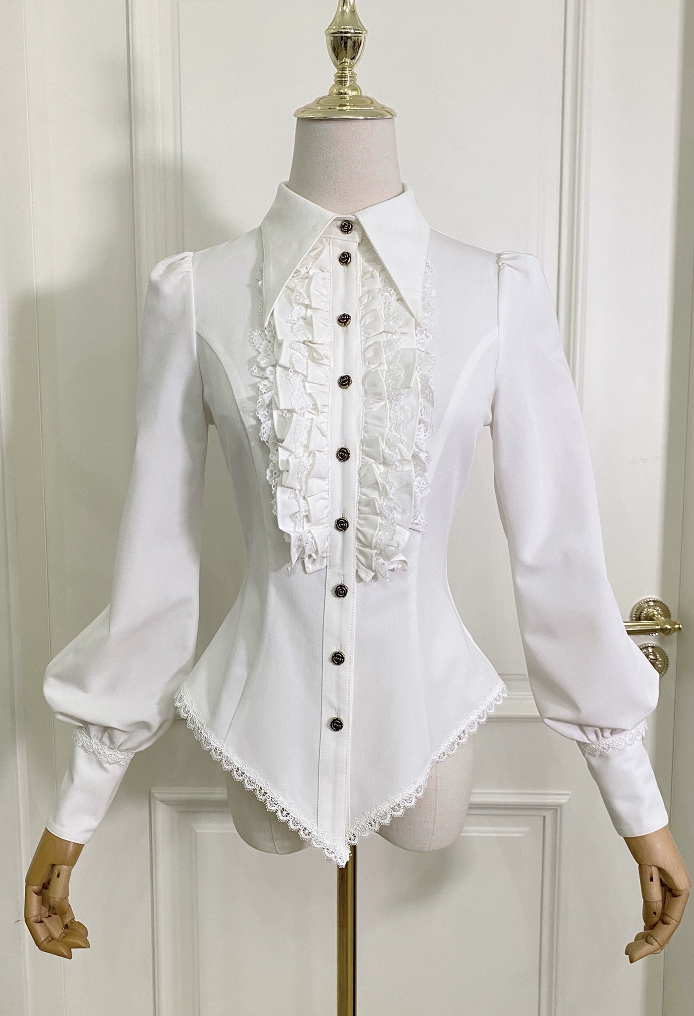 Little Dipper~Gothic Lolita Shirt Long Sleeve Bow Tie Blouse S Off-white shirt with white lace 