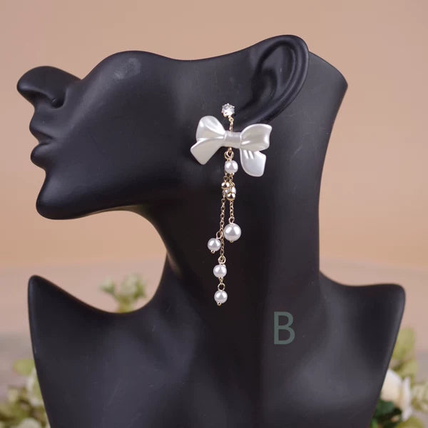 Classic Lolita Artificial Pearl Earrings with Rhinestone Style B - 3D Faux Flower Clip-on Earrings