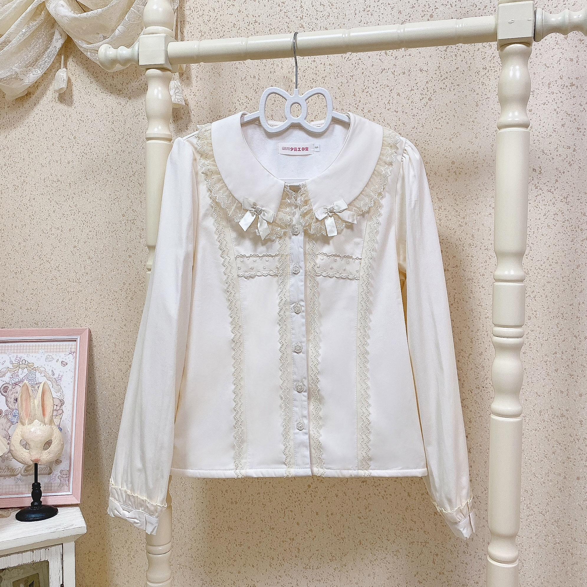 MIST - Grace Deer - Sweet Lolita Blouse with Peter Pan Collar and Long Sleeves Ivory - Thin Version S