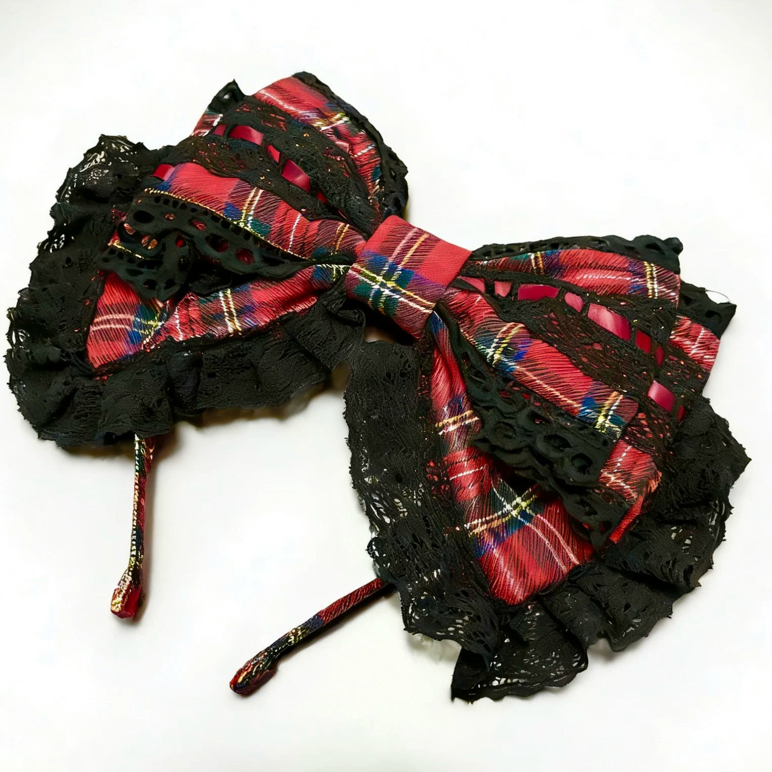 Old School Lolita KC, Lace & Bow Scottish Red & Black