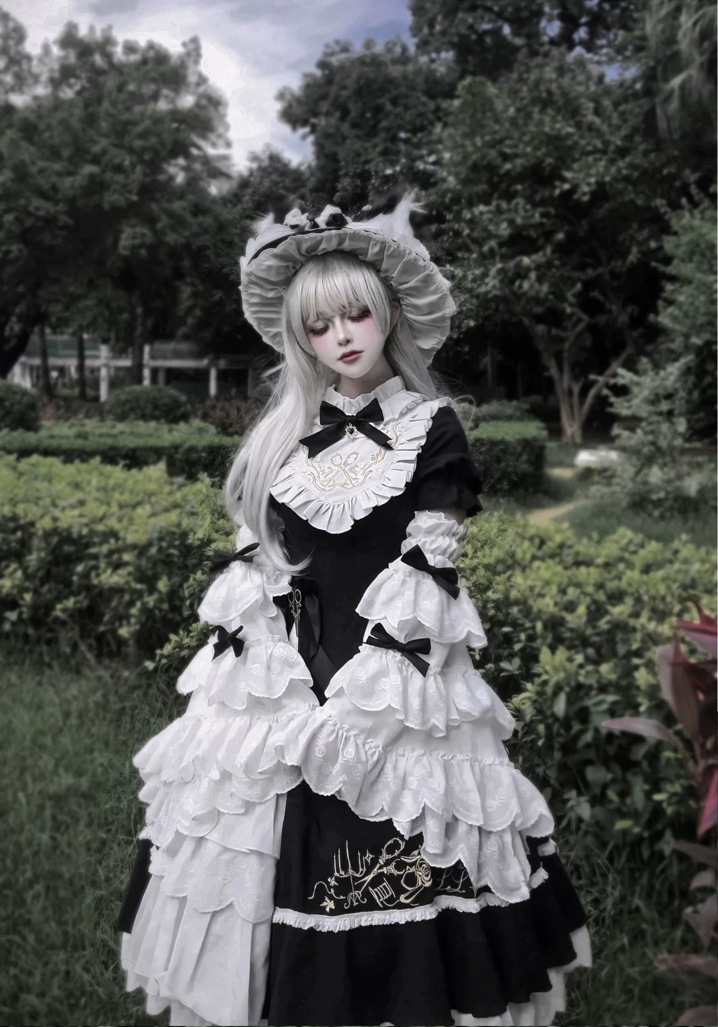 Sewing Magic Cat - Classic Lolita Six-Panel OP Dress with Embroidery