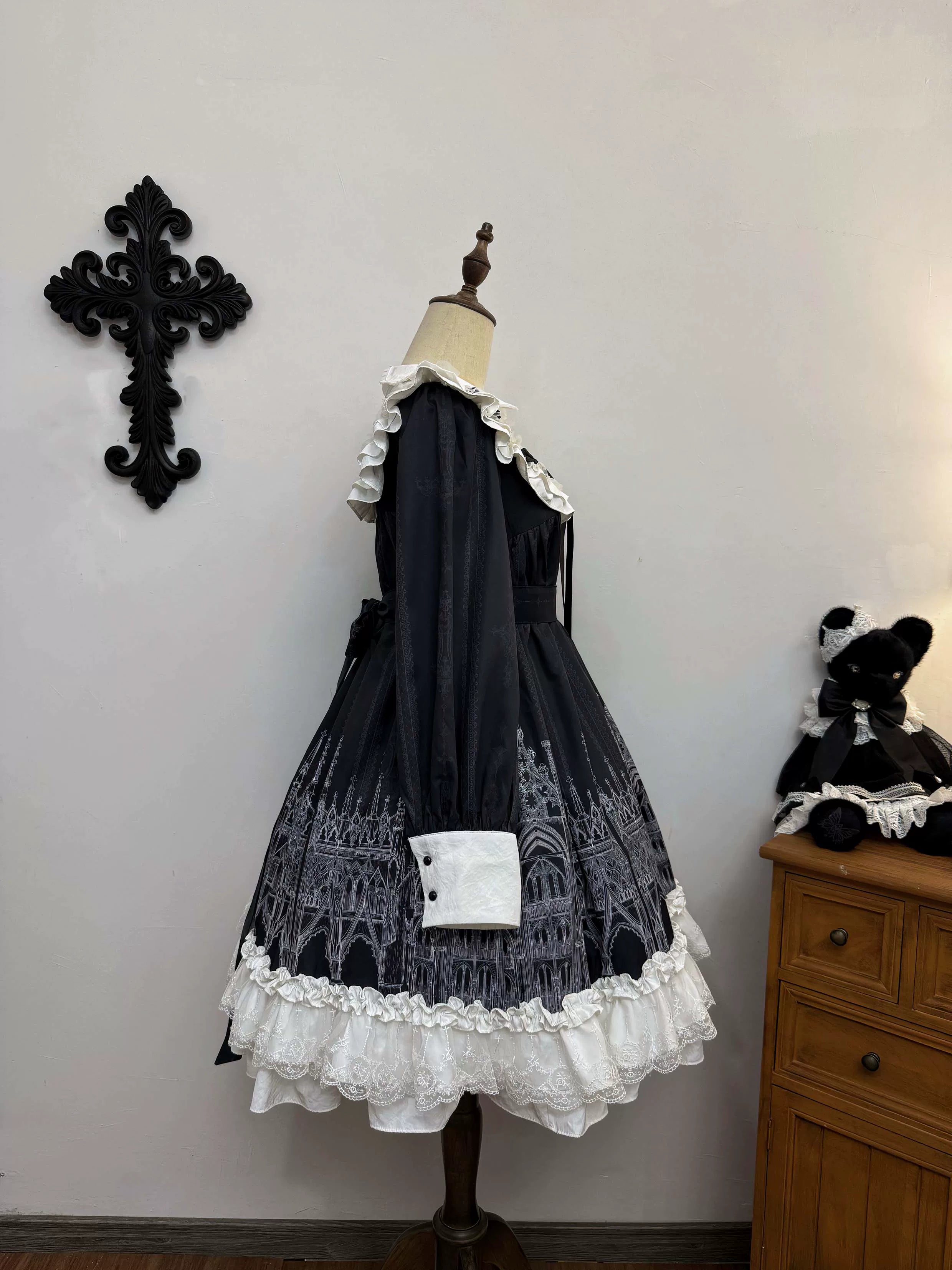 Silent Spire - Gothic Lolita Cathedral Print JSK & OP Dress Set, Side Pockets 45921:868195