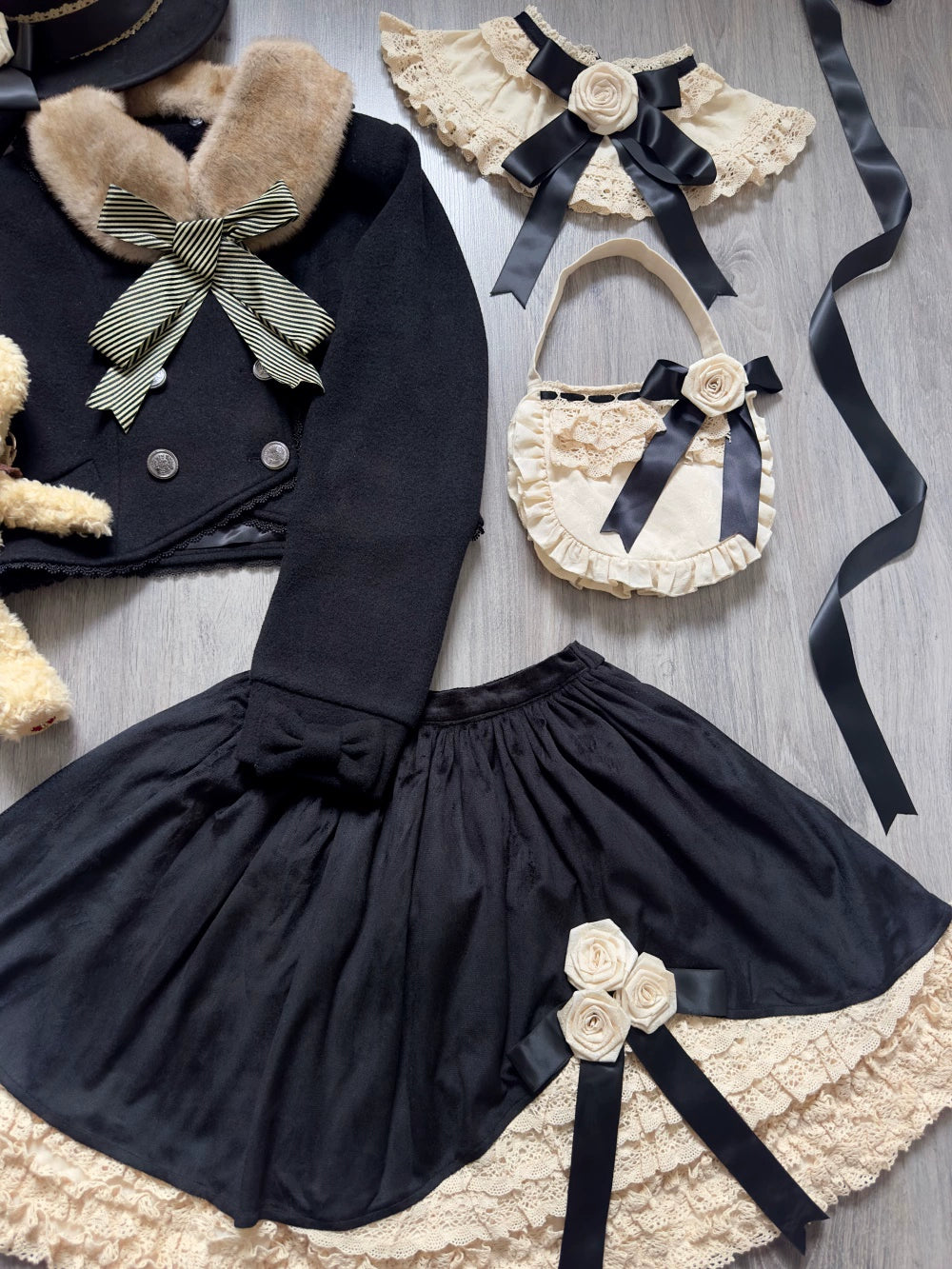 LeMiroir - Winter Solstice - Elegant Lolita Hat, Detachable Collar, Handbag 44088:794391