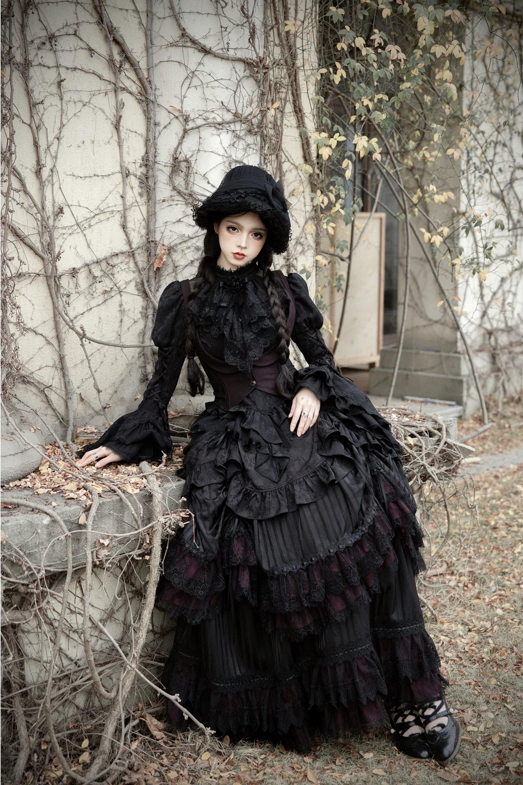 Victoria's Praise - Gorgeous Gothic Lolita Blouse & High-low Hem Skirt 44898:828076