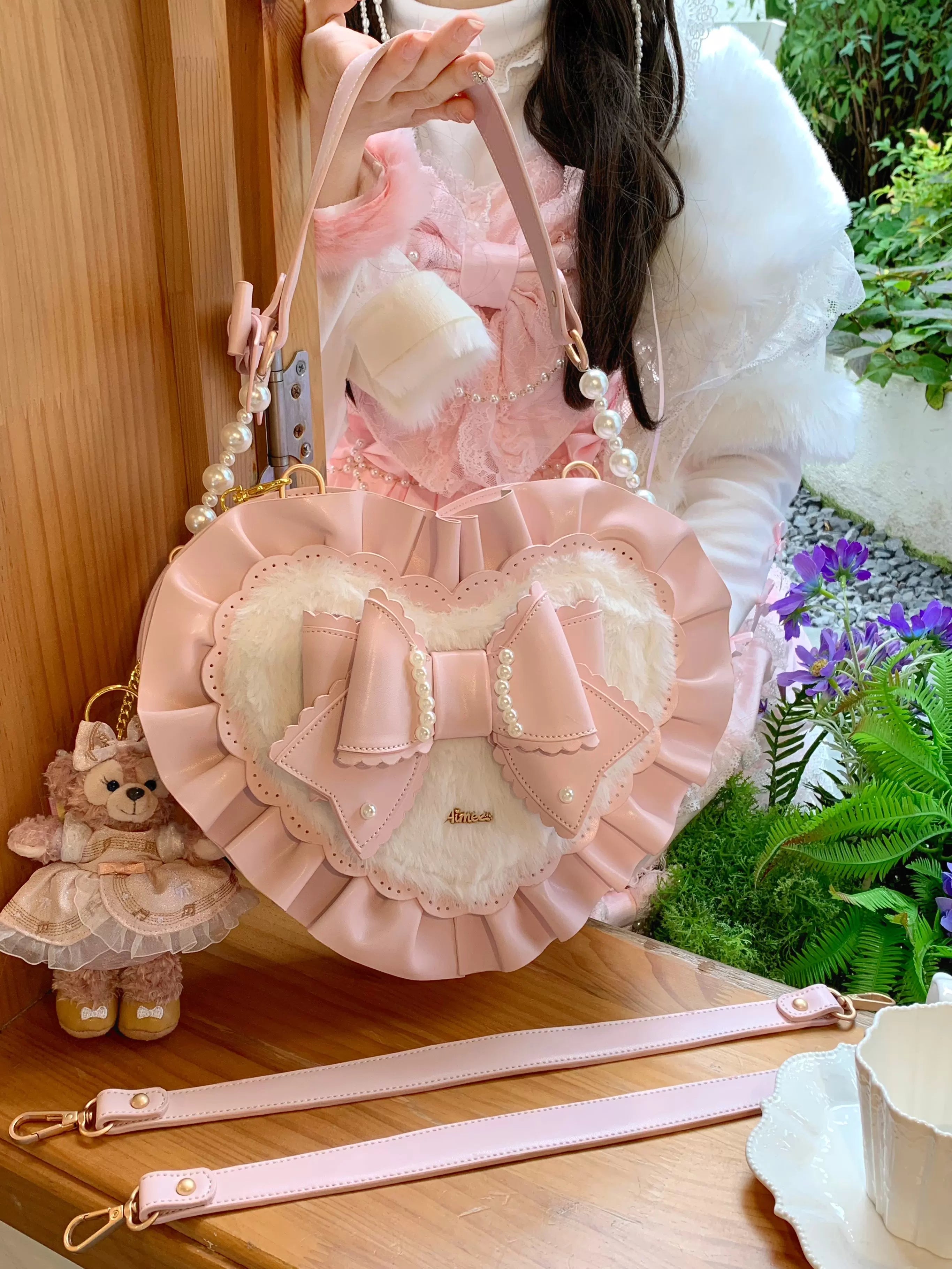 Small Gift Box - Sweet Lolita Heart Handbag, Bow Accent 44535:811719