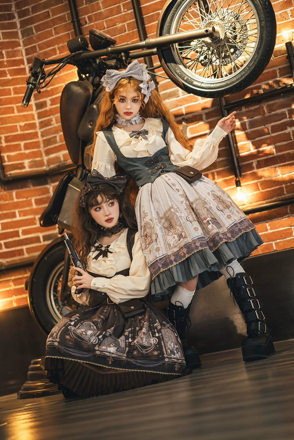 Miss Point - Demon Hunting Notes - Gothic Lolita Cross Print Short Skirt