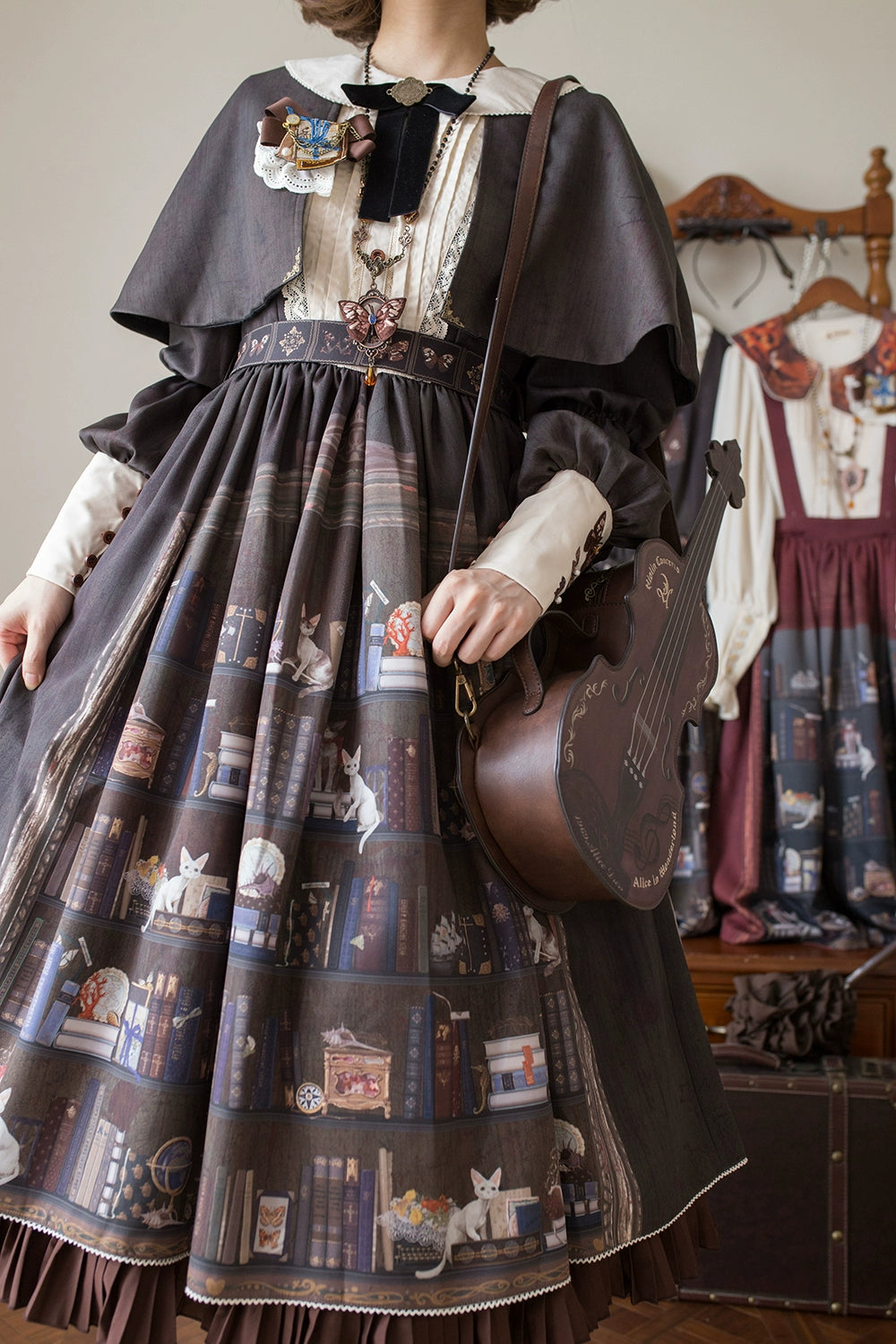 Miss Point - German Bookshelf - Classic Lolita OP Dress & Detachble Cape 44023:792389