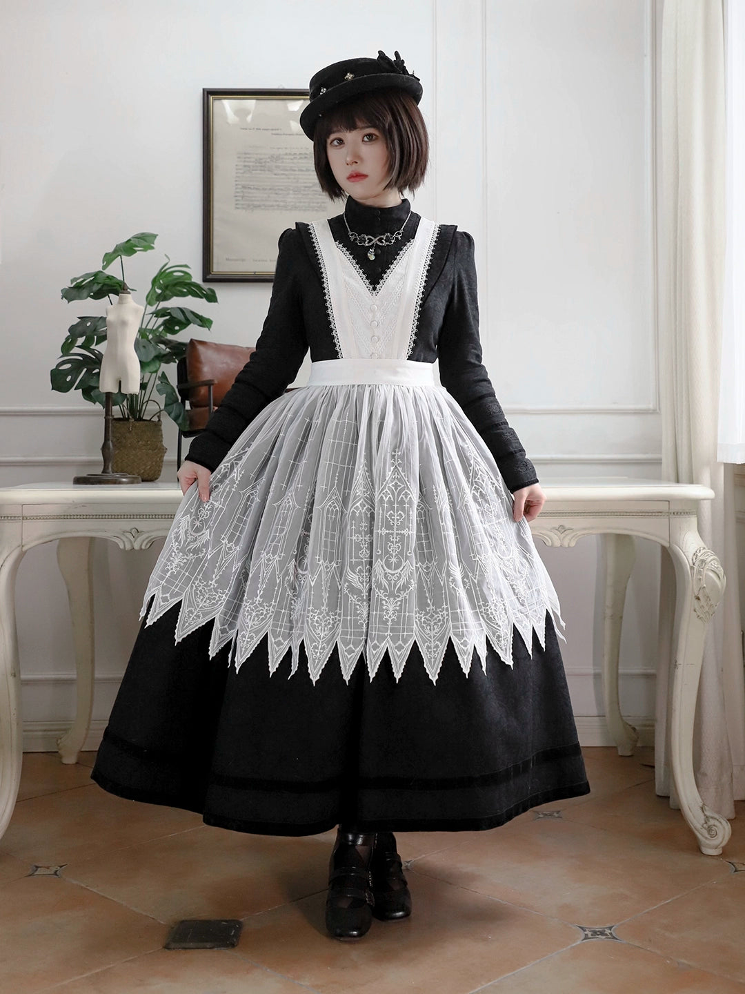 MILU ORIG~Dream Window~Maid Lolita OP Dress with Embroidered Apron and Coat White apron only S