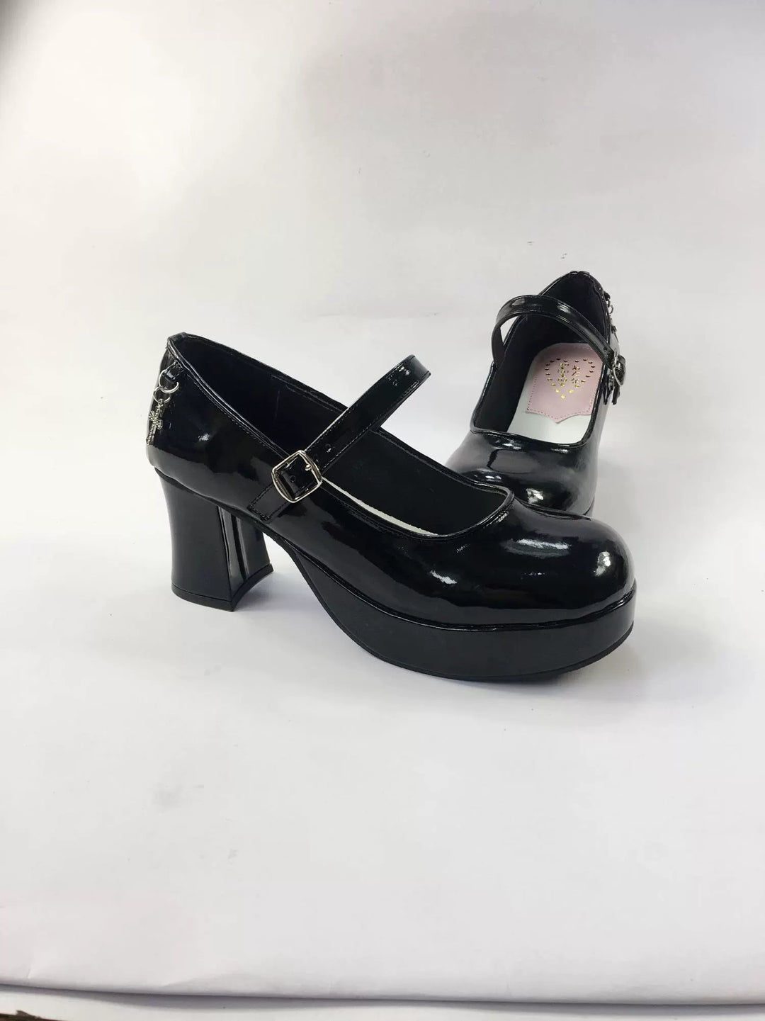 (BFM)Antaina~Punk Lolita Heels Shoes Metal Cross Horseshoe Heel Shoes