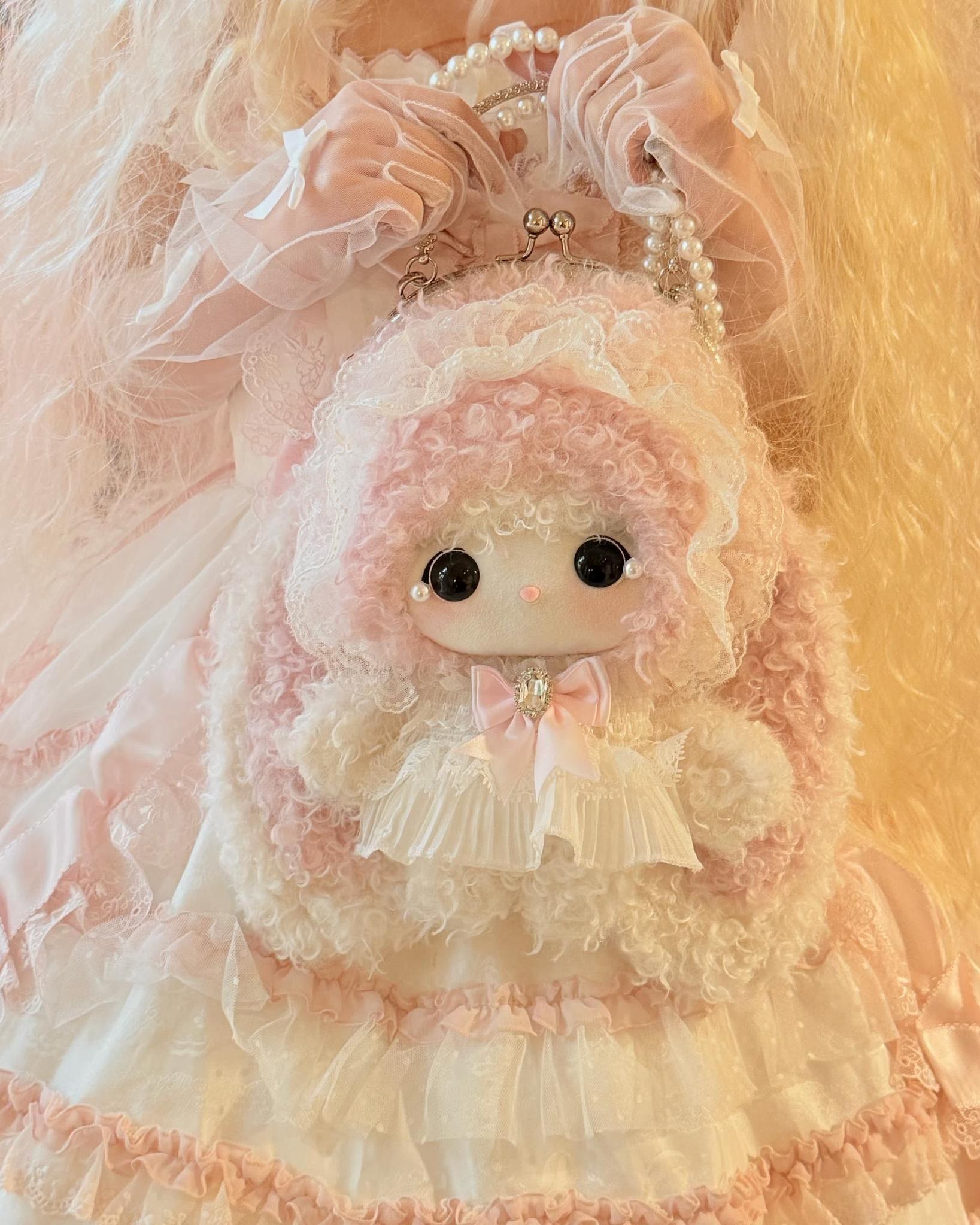 Kawaii Lolita Kiss Lock Plush Doll Bag