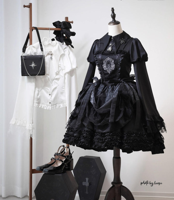 Flower messenger~Gothic Lolita Blouse Long Sleeve Jabot Hollow-out Spider Design   