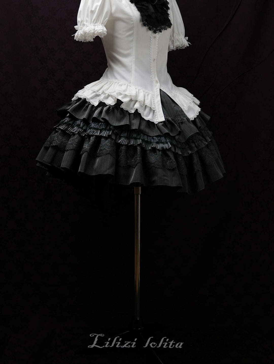 (BFM)Lilizi~Crumbled Gift~Gothic Lolita Shirt Short Sleeve Blouse Neckerchief Brooch   