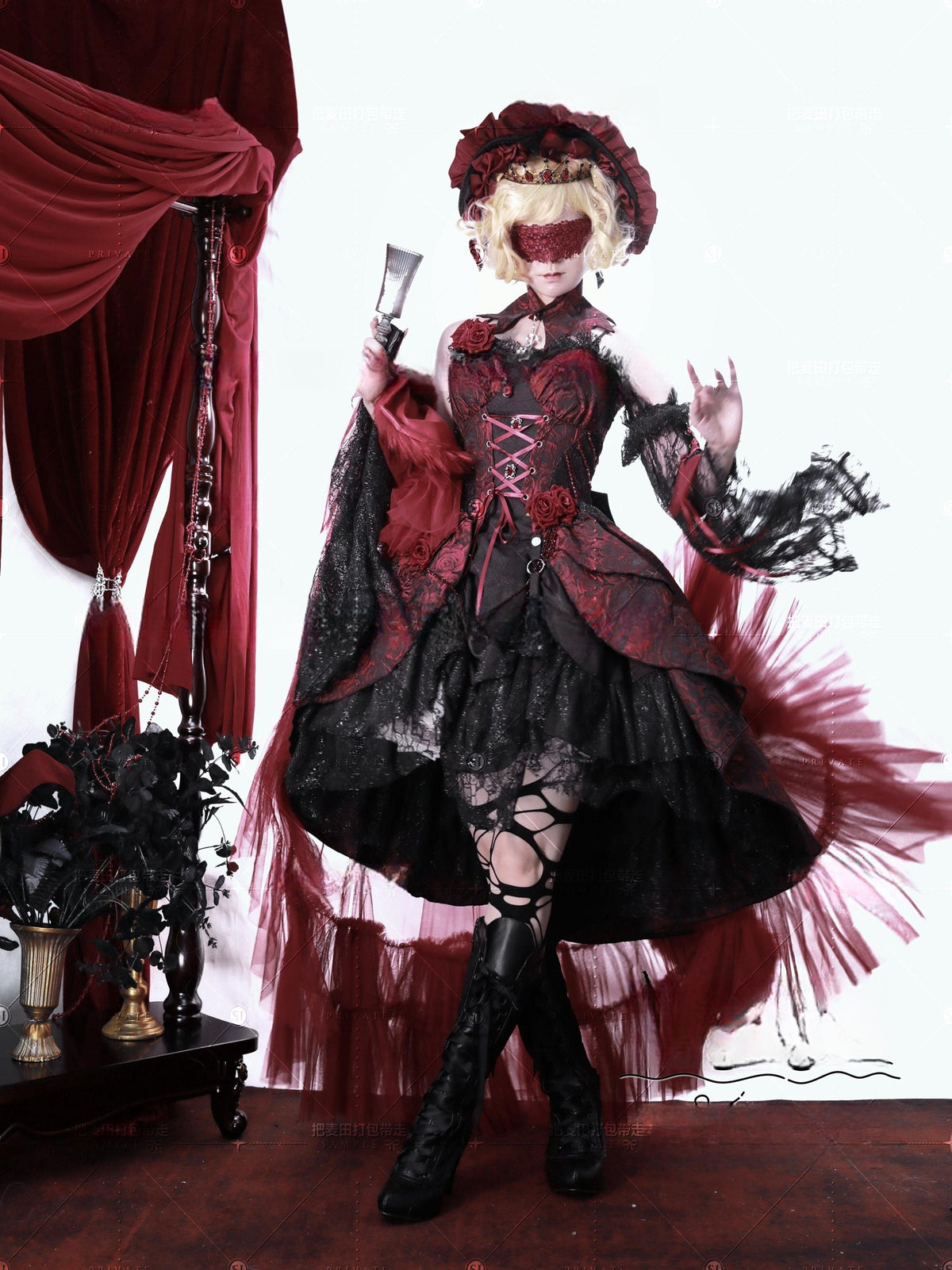 fitted lace wedding dress Universal Lolita Judgment Day Black Red Strap Dress Vest Sleeves Three  Piece Set