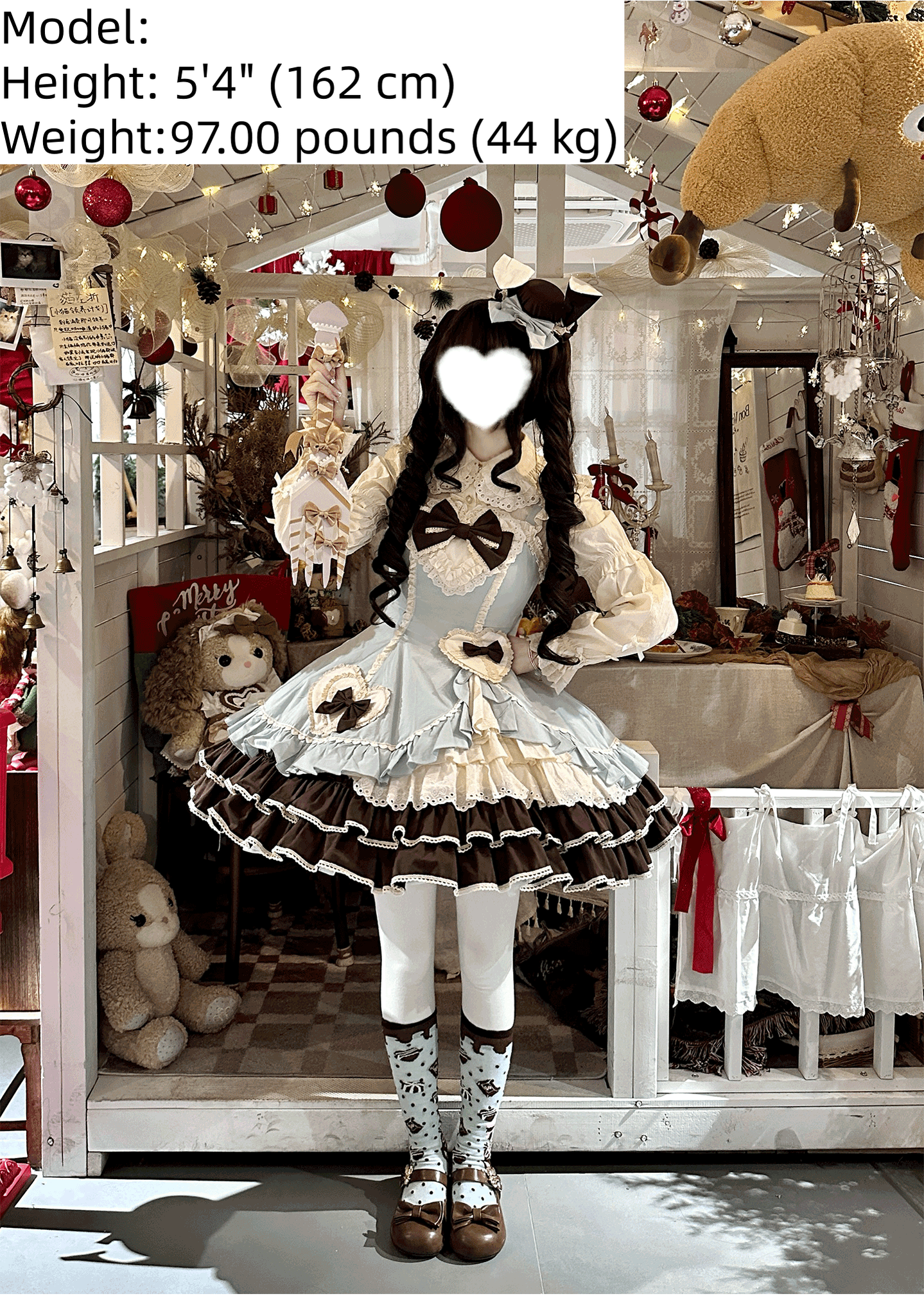 Cream Bud - Tiered Hem Old School Lolita JSK, Side Opening