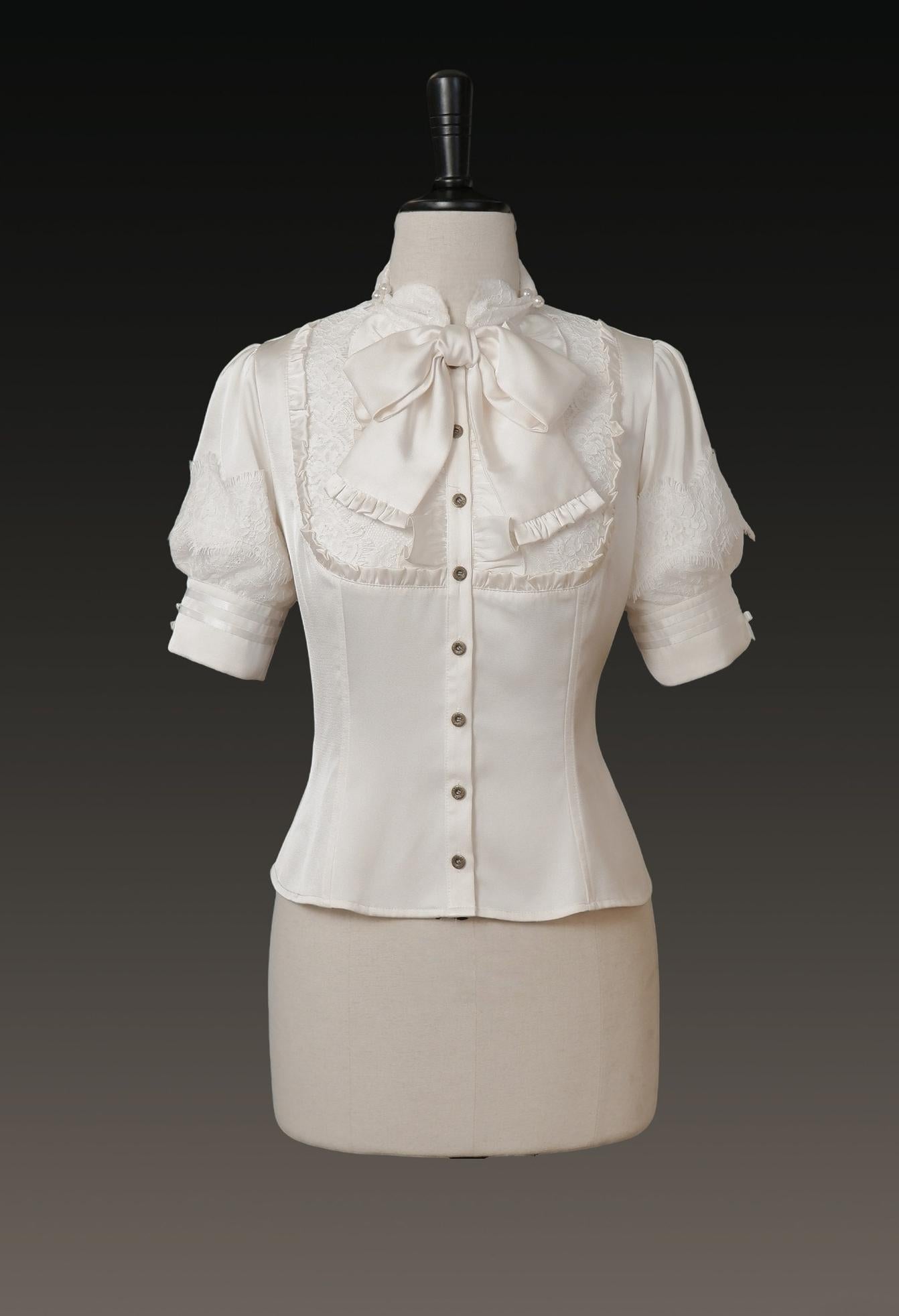 When Flowers Bloom - Classic Lolita Mid-length Sleeve Blouse, Ruffles & Bow (白色 / L M S XL XS) 45182:838977