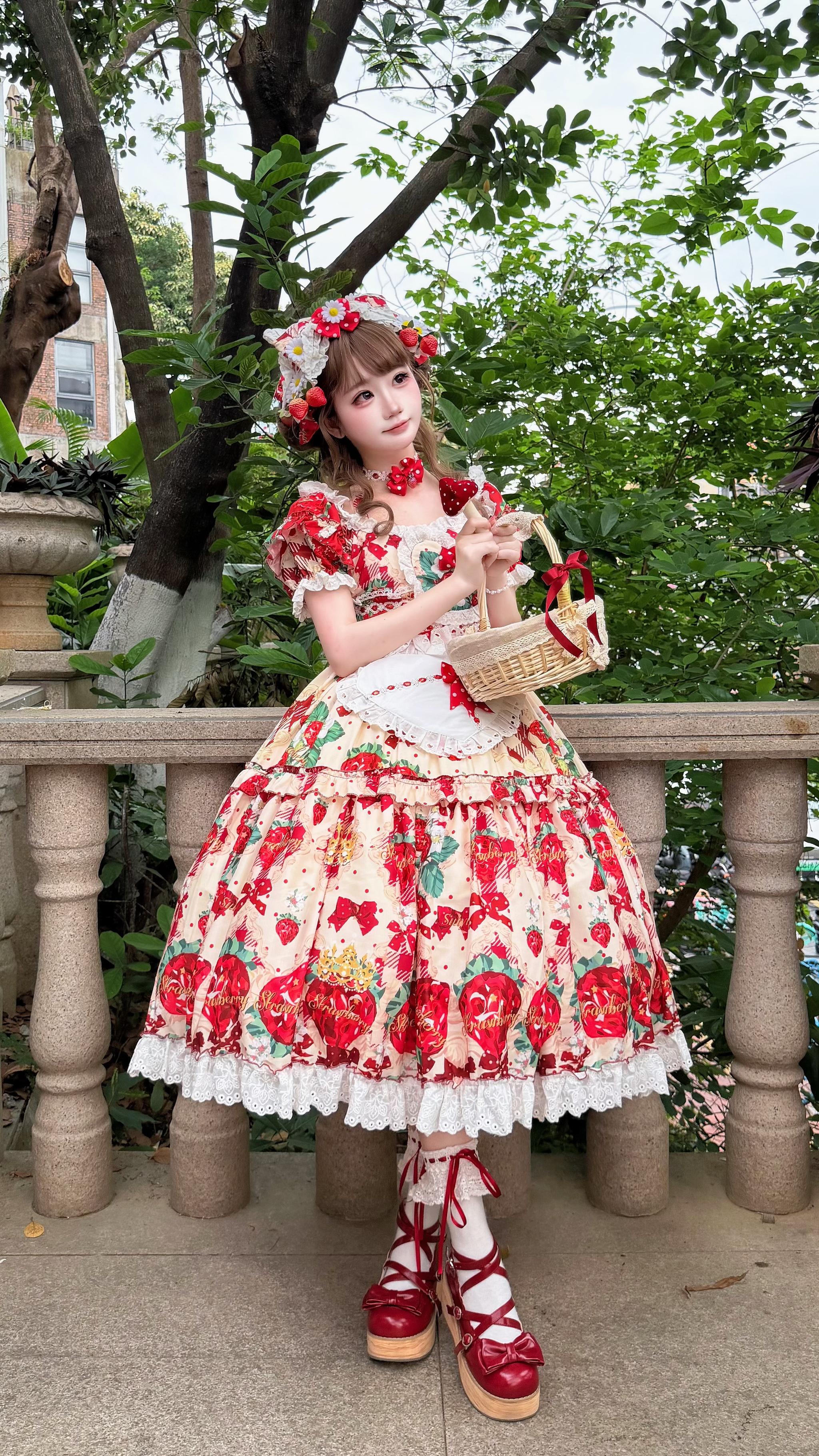 Crown Strawberry - Old School Lolita Crown Strawberry Printed OP Dress