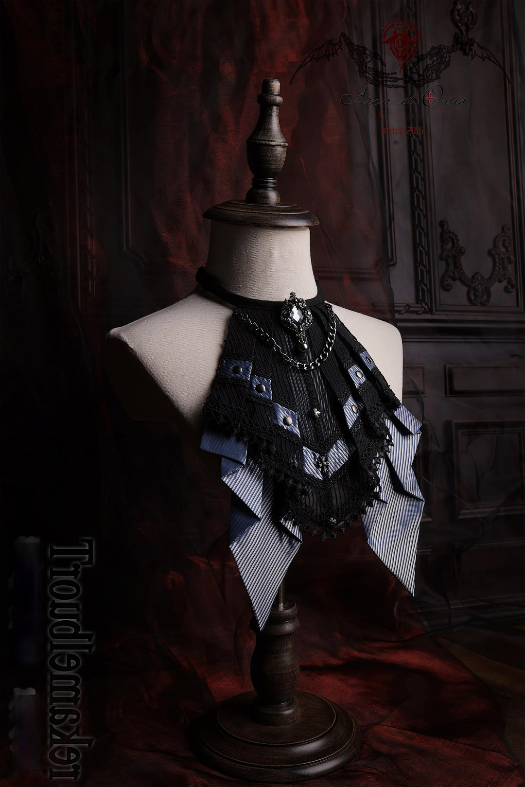 Arca et Ovis~Ouji Lolita Jabot Gothic Lolita Accessory Multiple Colors F Blue Slver Twill