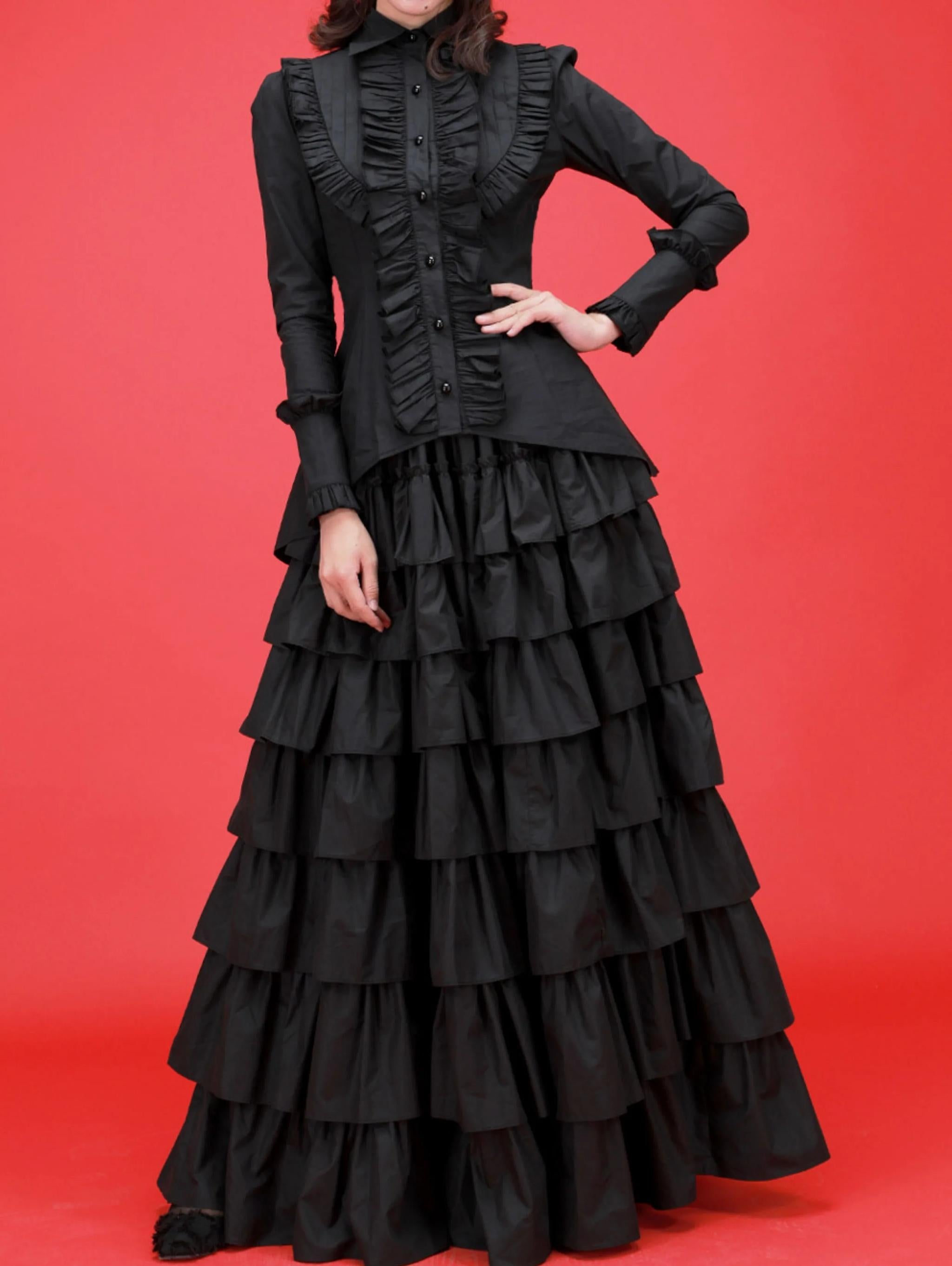 Gothic Lolita Tailed Hem Blouse and Multi-layer Skirt Set