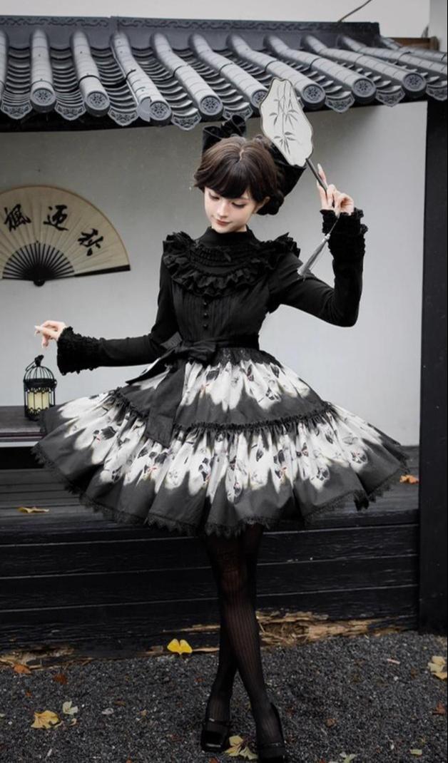 With PUJI - Dead Leaf Butterfly - Gothic Lolita JSK & OP Dress Set, Butterfly Print 44346:805428