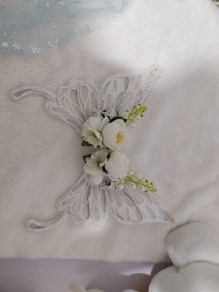 Tang Tang Craft - Gothic Lolita Black Lace Wing Hairclips a pair of pure white elf hair clips