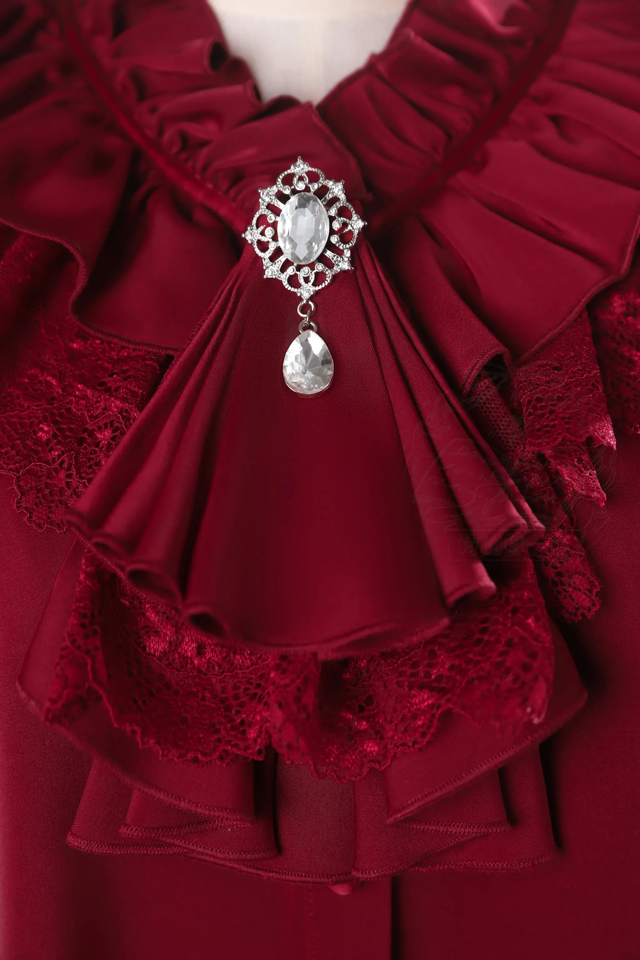 Night & Day Sonata - Ouji Lolita Layered Jabot, Metal Chain Brooch One Size Red Jabot Only