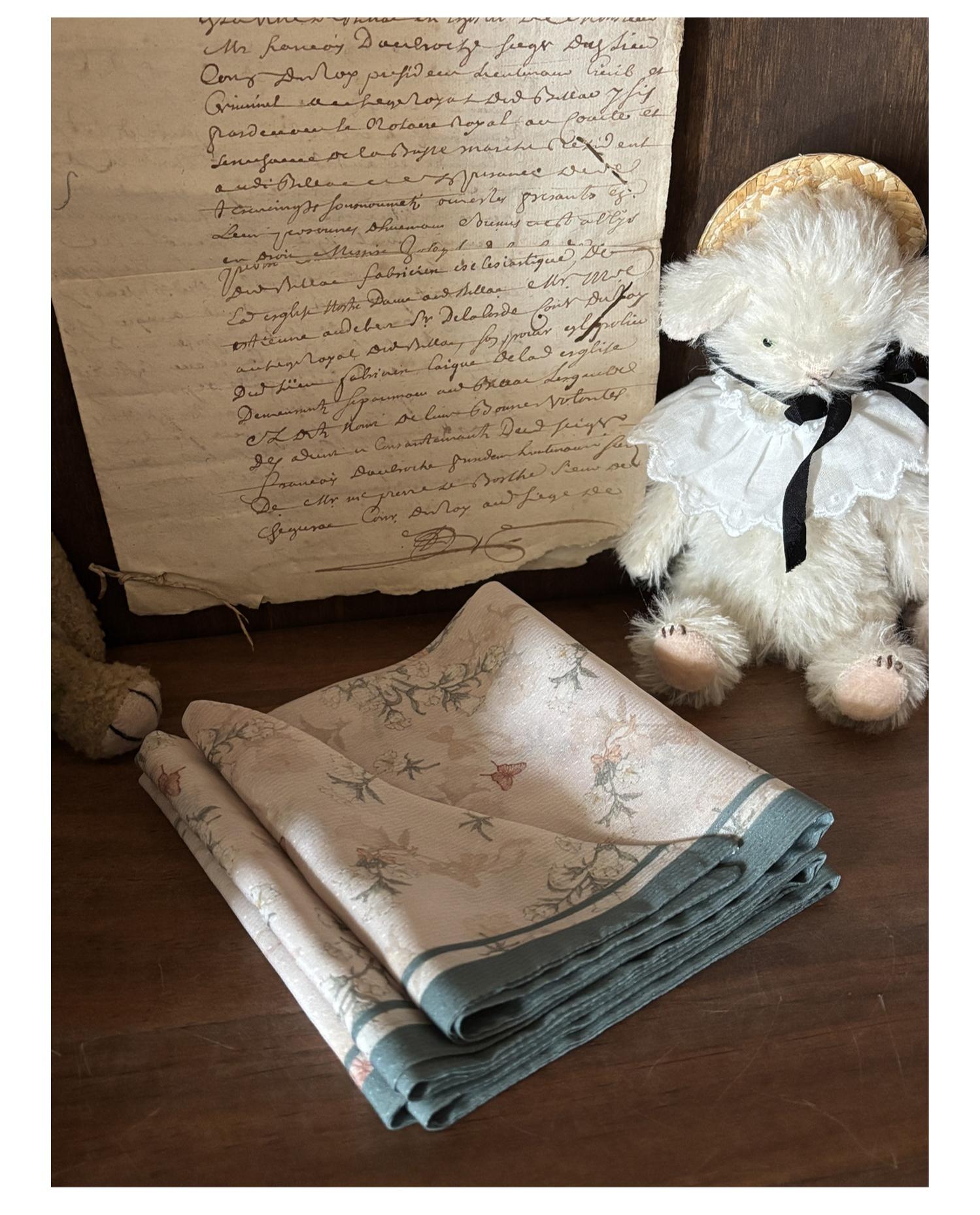 Button Bear - Winter Lily Bell - Classic Lolita Bust-Supporting JSK, Long Waisted Coat (M) / L M S XL) 44351:804271