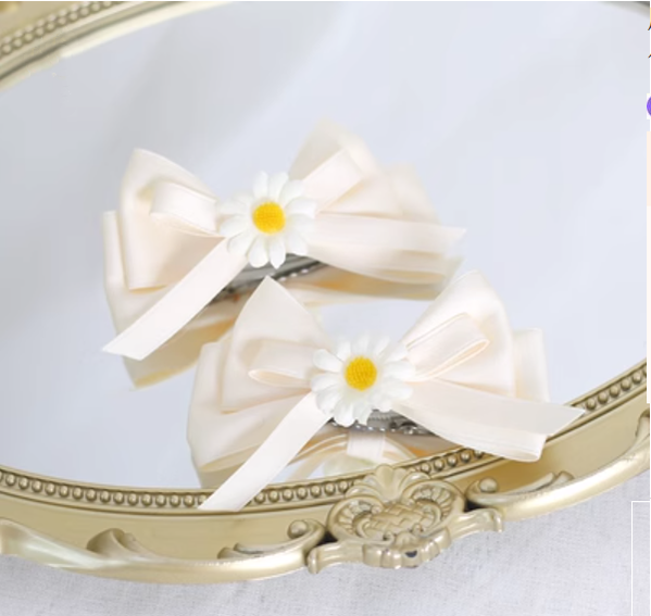 Xiaogui~Sweet Lolita Ivory Lace bow Hair Accessories No.5 Daisy flower fish mouth clip  
