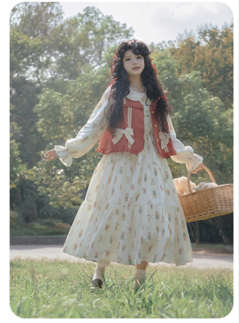 (Buyforme)With Puji~PH-Style 3-tiered Lolita OP and Vest   