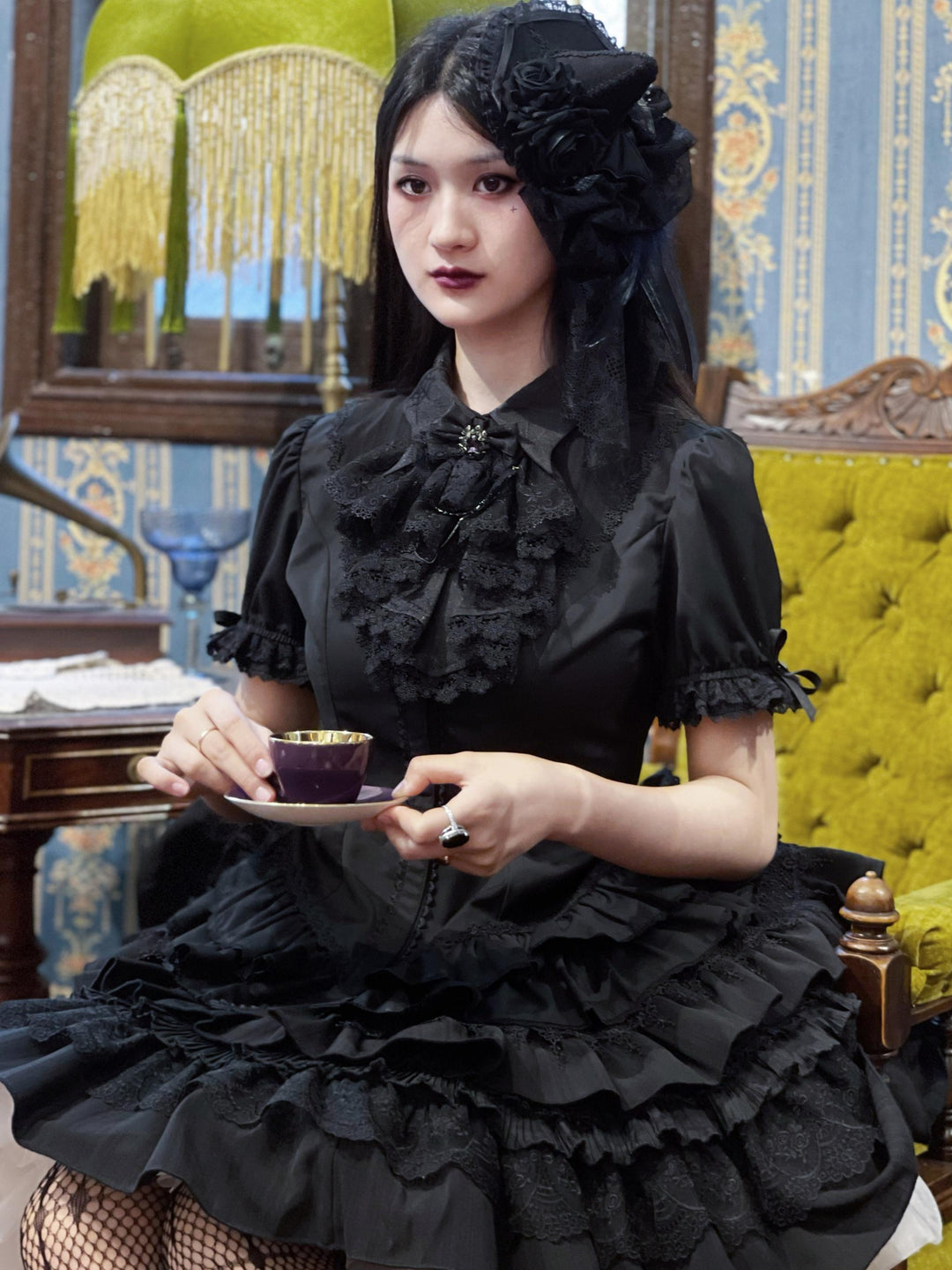 (BFM)Lilizi~Crumbled Gift~Gothic Lolita Shirt Short Sleeve Blouse Neckerchief Brooch XS Black shirt + black necktie 