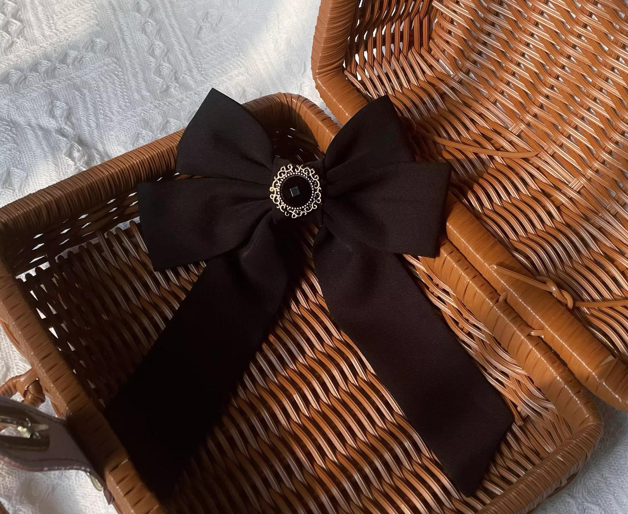 Uncle's Workshop - Rich Heiress - Elegant Black Lolita Coat with Detachable Cape Bow tie only S
