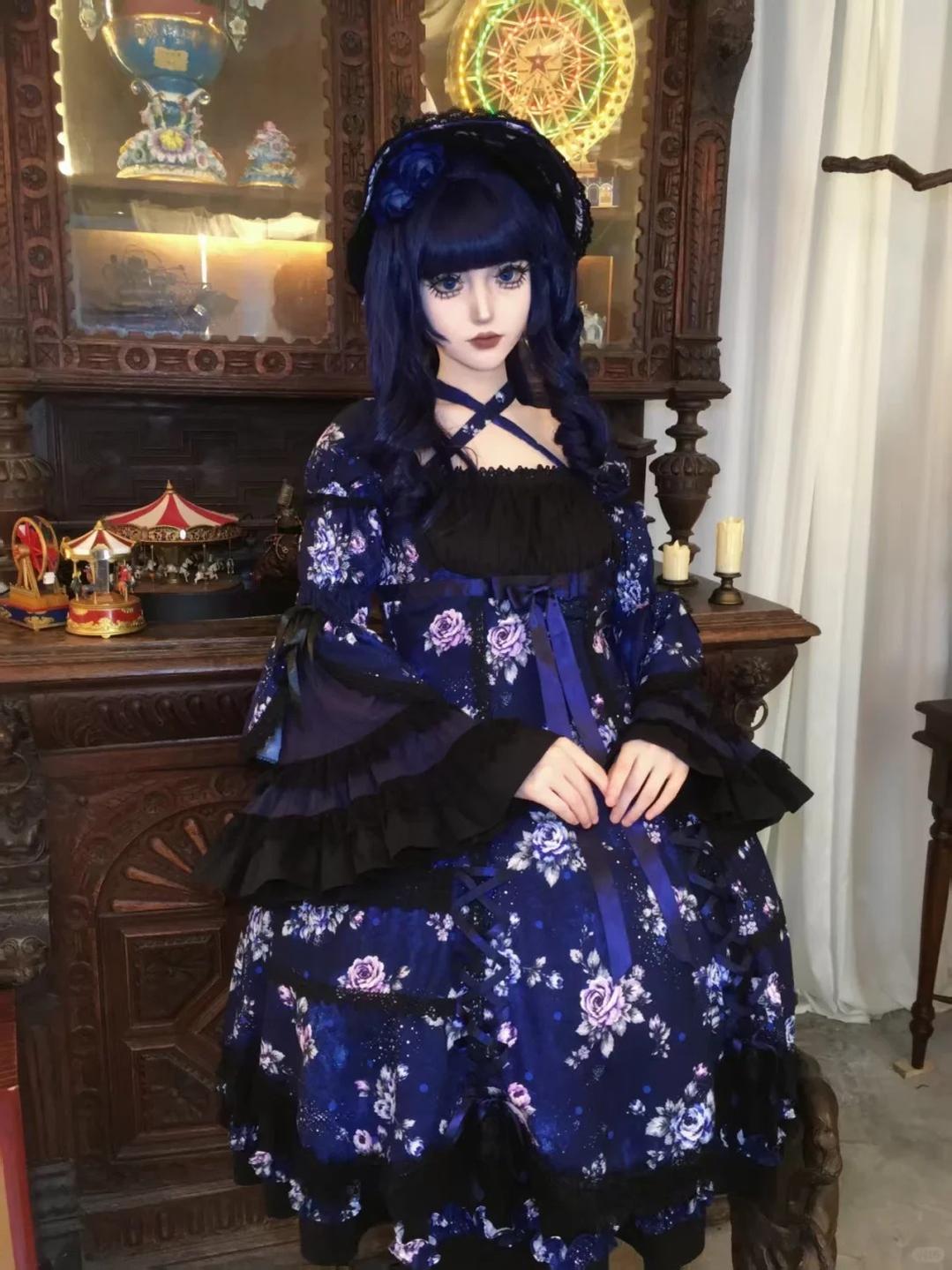 Starry Whisper - Six-panel Old School Lolita Rose Print OP Dress, Back Opening 45791:865222