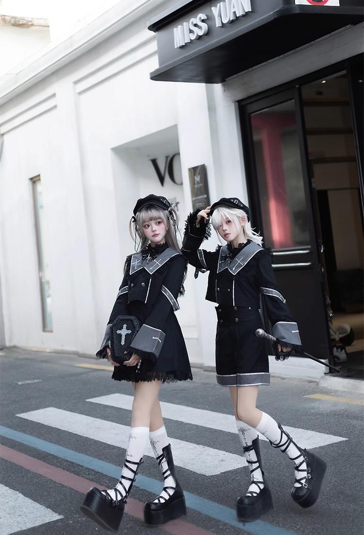 CastleToo~Rules of the Otherworld~Gothic Ouji Lolita Shorts Set with Embroidery Jacket