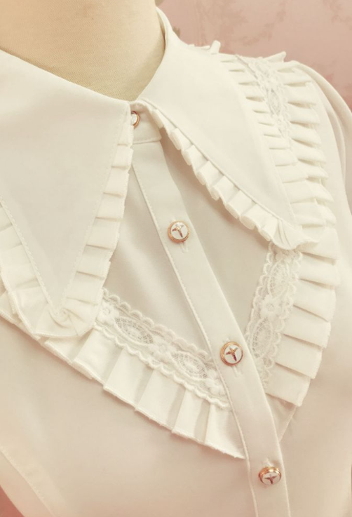 Yilia - Elegant Lolita Long Sleeve Slim Fit Blouse L apricot
