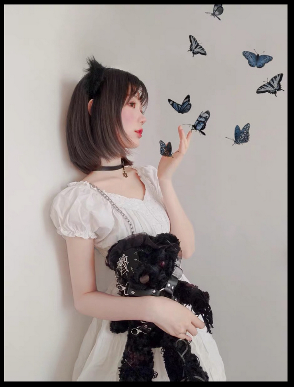 Blood Supply～Gothic Lolita Dark-themed Black Bear Bag
