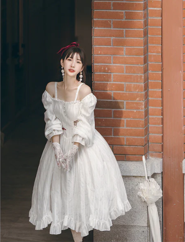 With PUJI - Romantic Dating - Halter Neckline Lolita OP Dress