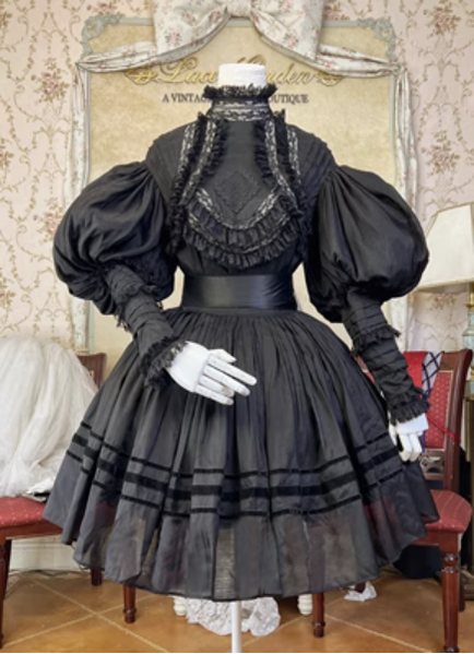 Lace Garden - Cool Summer - Vintage Lolita Victorian Shirt XS black shirt+ short skirt