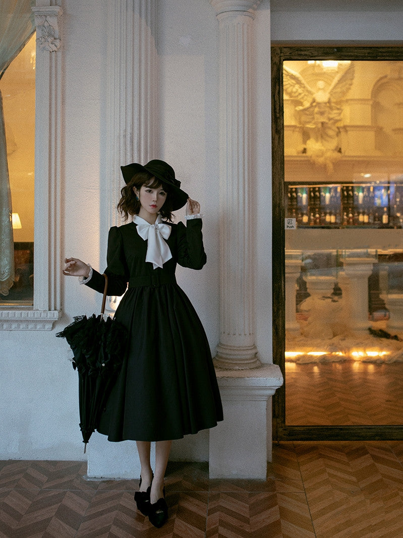 Beleganty~Miss Winter~ Retro Elegant Lolita OP Dress S black top with black skirt hemline 