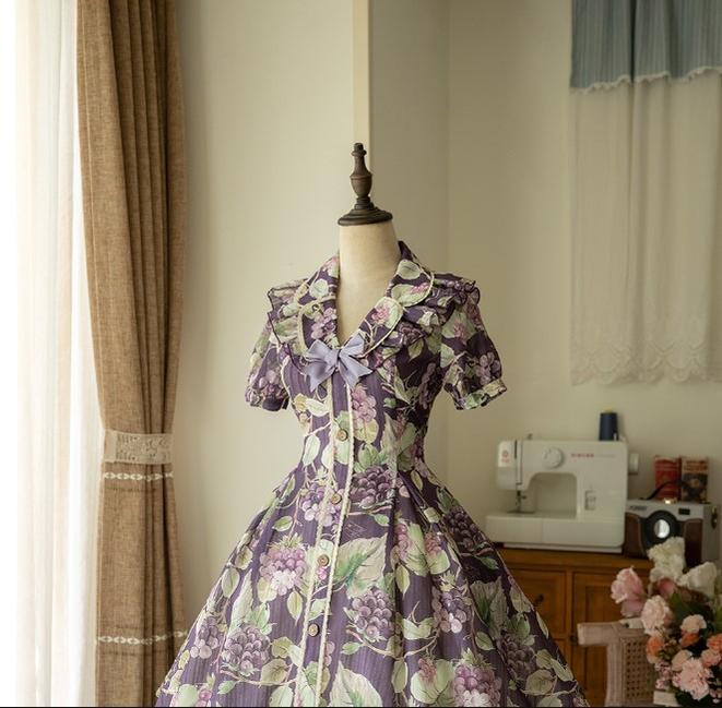 Forest wardrobe~Forest Small Grape~Retro Lolita Summer Dress S V-neckline OP dress(normal version) purple