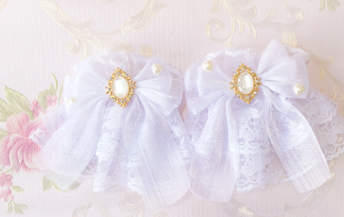 Sakura Home - Sweet Lolita Handmade Lace Bows Cuffs White Cuffs (a pair)