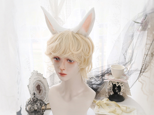 Pippi Palace - Lolita Short Curly Wig Pale Gold Air Bangs