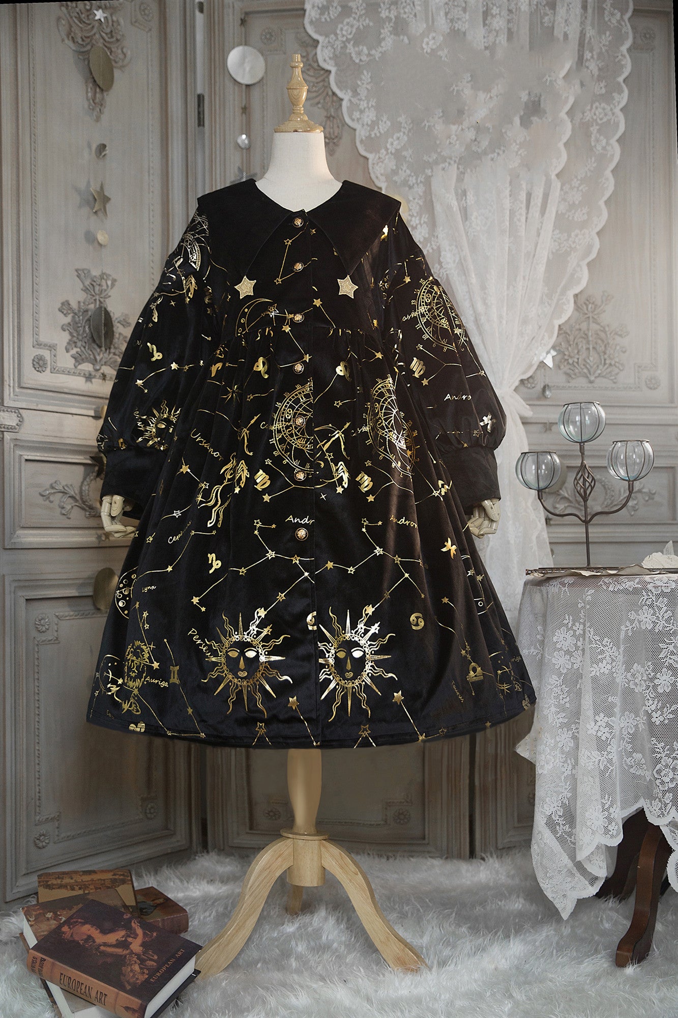 Boguta~Stargazer~French Lolita Winter Velvet OP Dress Free size black gilding without gold stars trimming 