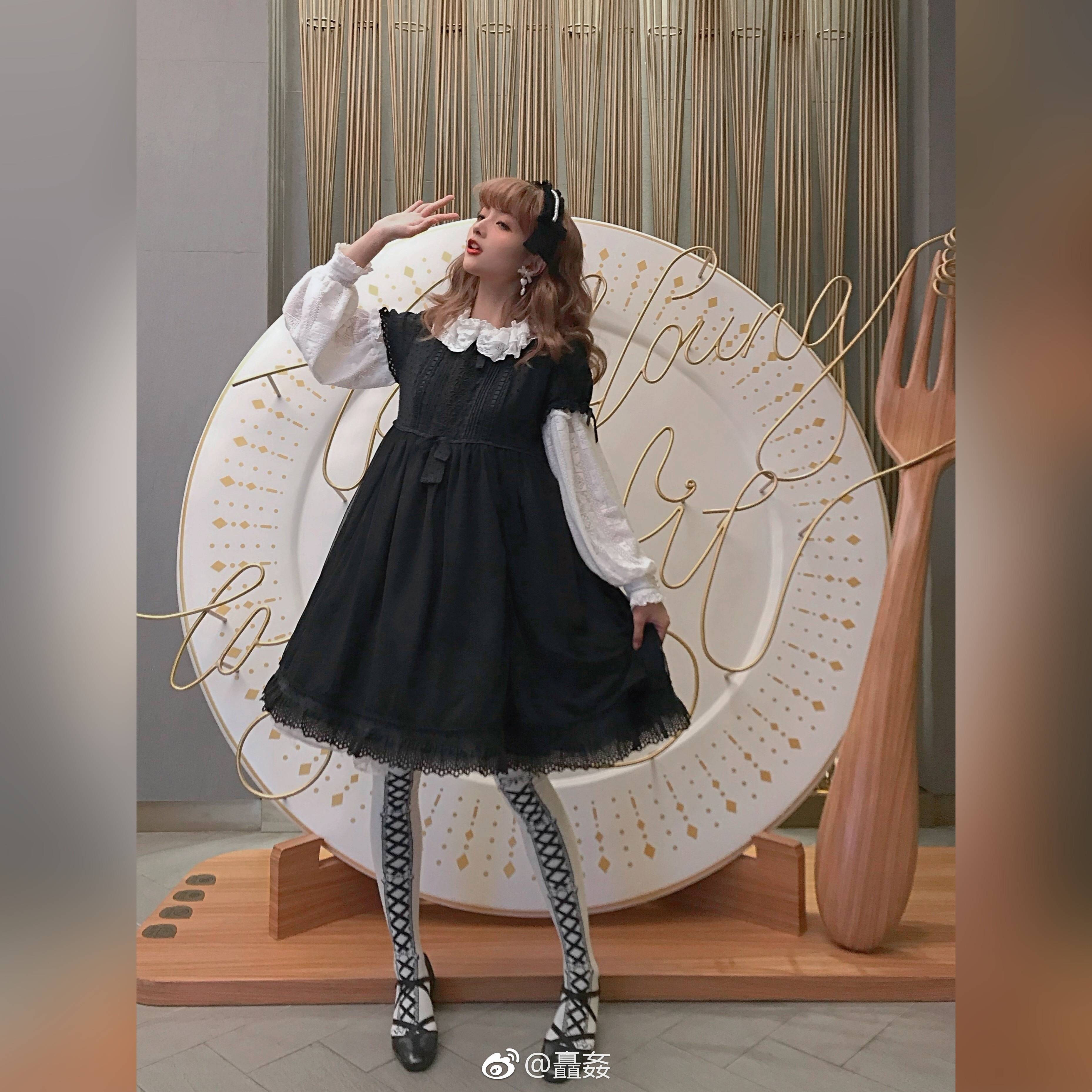 Red Maria - Ribbon Doll Cotton Lolita Tights