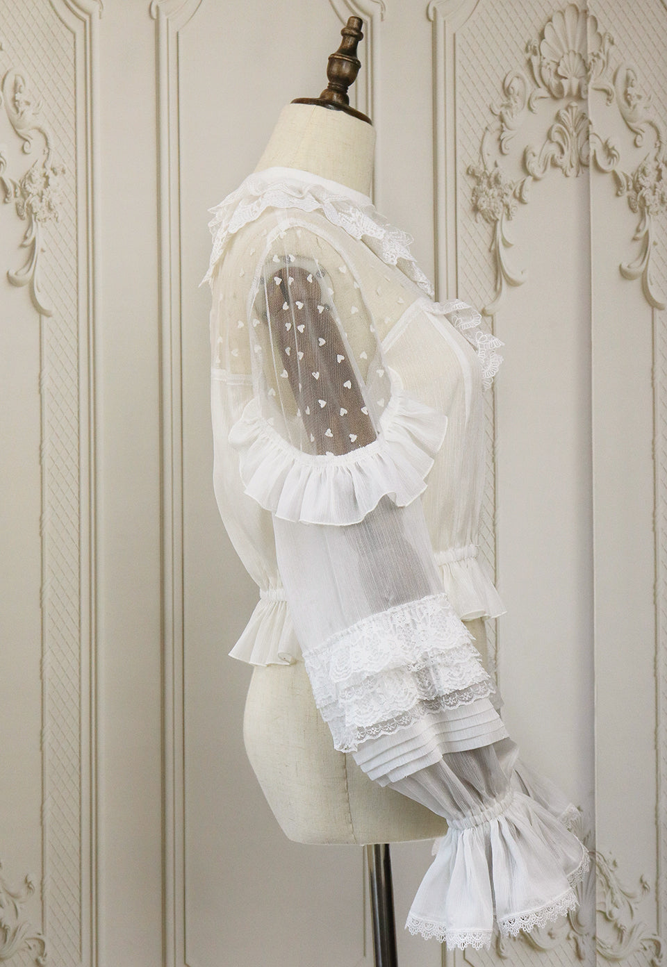 (Buy for me) Flora Pray~Miss Flora~Elegant White Lolita Blouse   