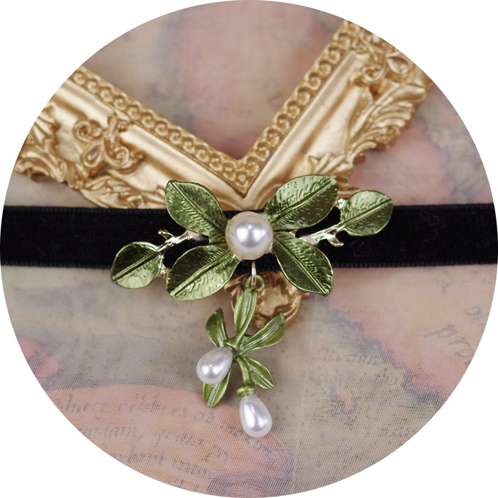 Rose of Sharon - London Afternoon Tea - Elegant Lolita Daily Choker Green leaf with pearl lily of the valley
