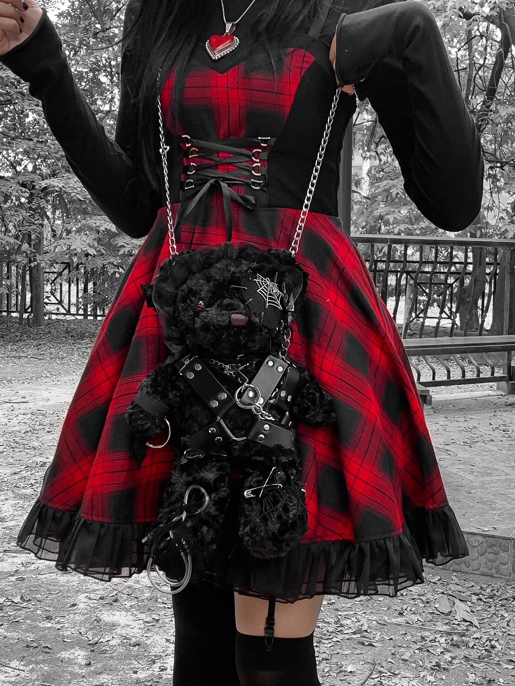 Blood Supply～Gothic Lolita Dark-themed Black Bear Bag