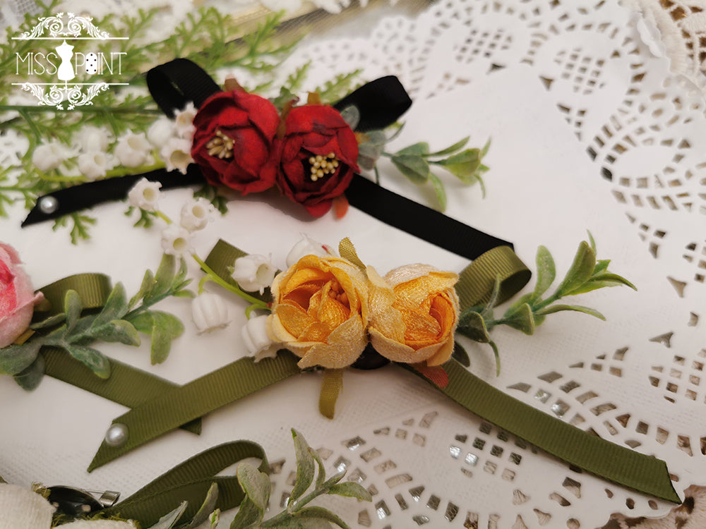 Miss Point - The Sally Gardens - Elegant Lolita Lace Choker and Brooch orange-green clips brooch