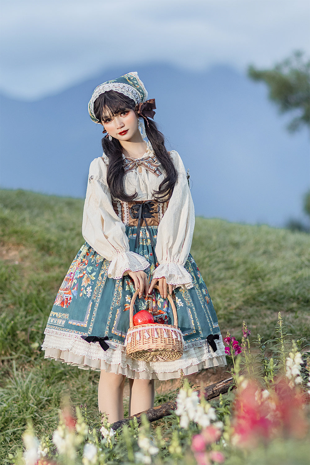 【Loulouseoul】24fw Butterfly Taylor Wool Skirt Bavarian Velvet Lolita Jumper Skirt – 42Lolita